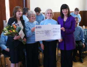Singing4Fun, £8000 Donation from RBS 2013 with Song-Leader Wendy Carle-Taylor